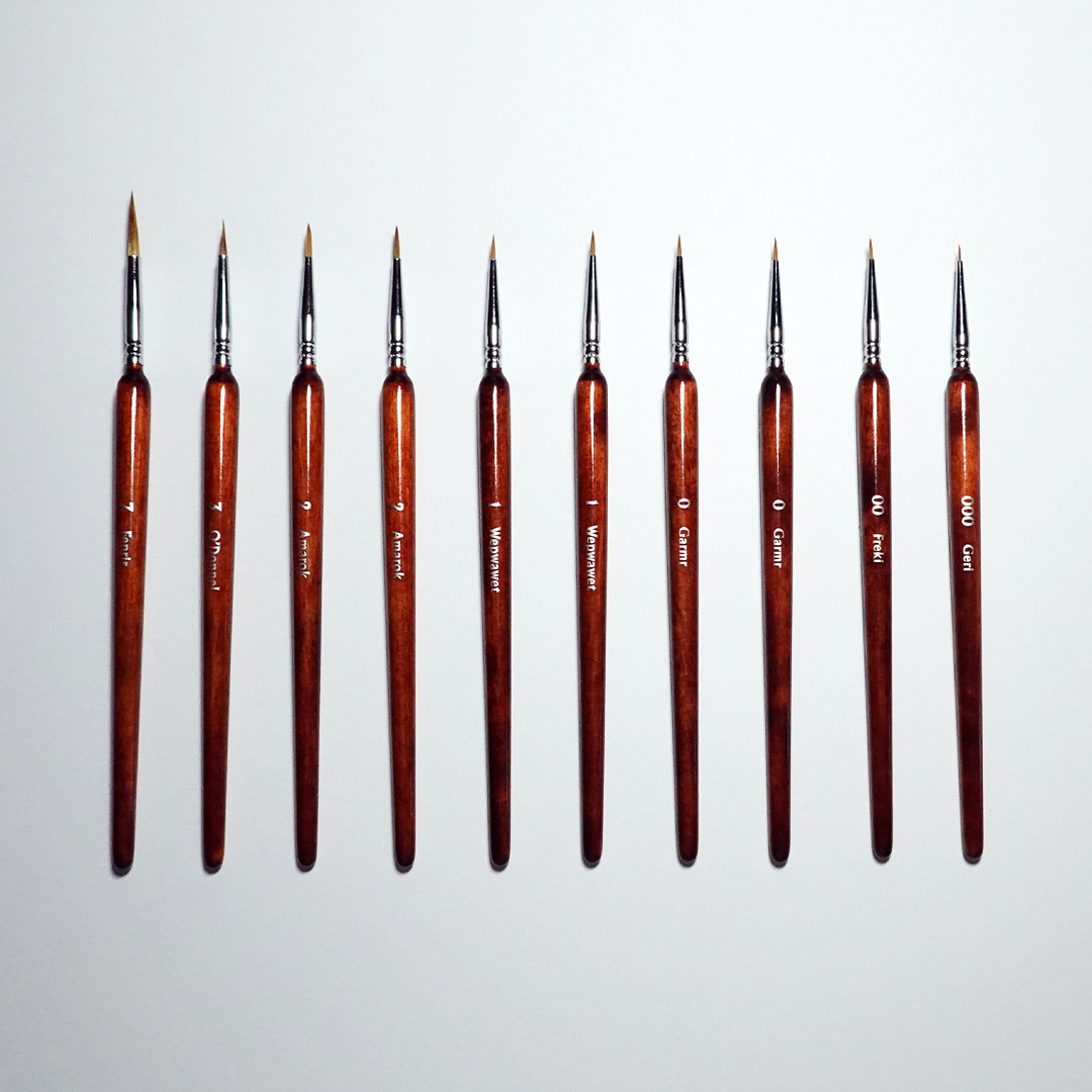 Review: Wolf Bristle Brushes Set by Chronicle Cards » Tale of Painters